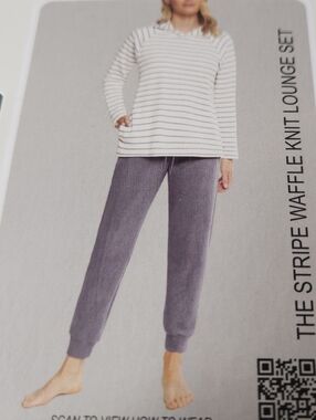 Women's Striped 2 Piece Lounge Set - Dusty Plum - Max & Mia - XS